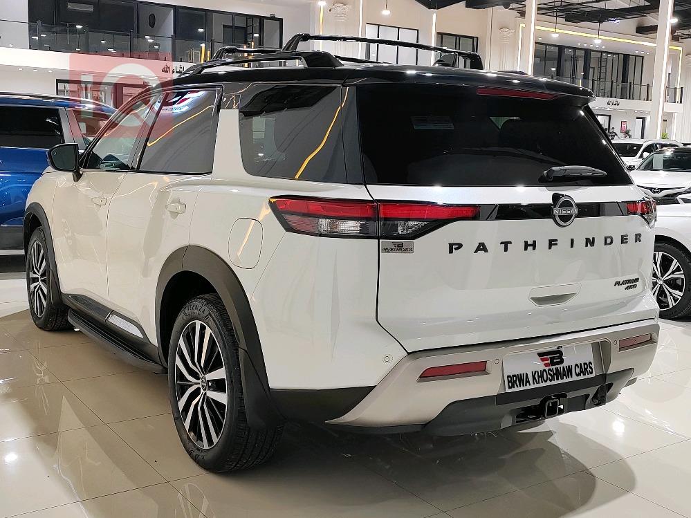Nissan Pathfinder